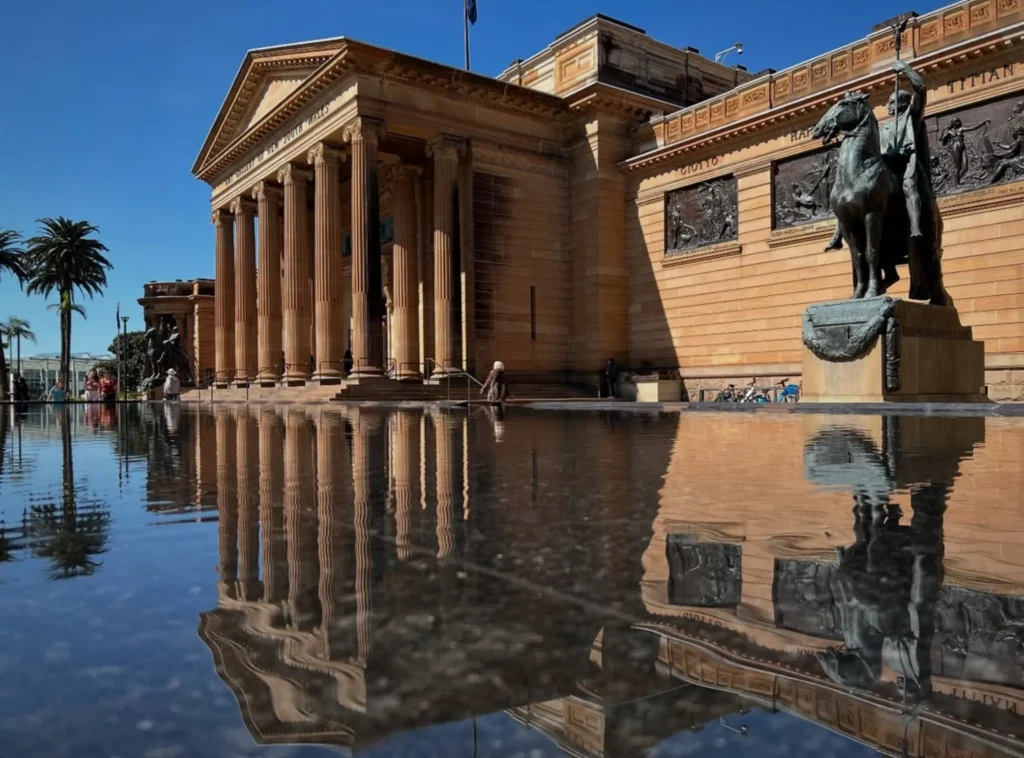 free walking tours Sydney CBD