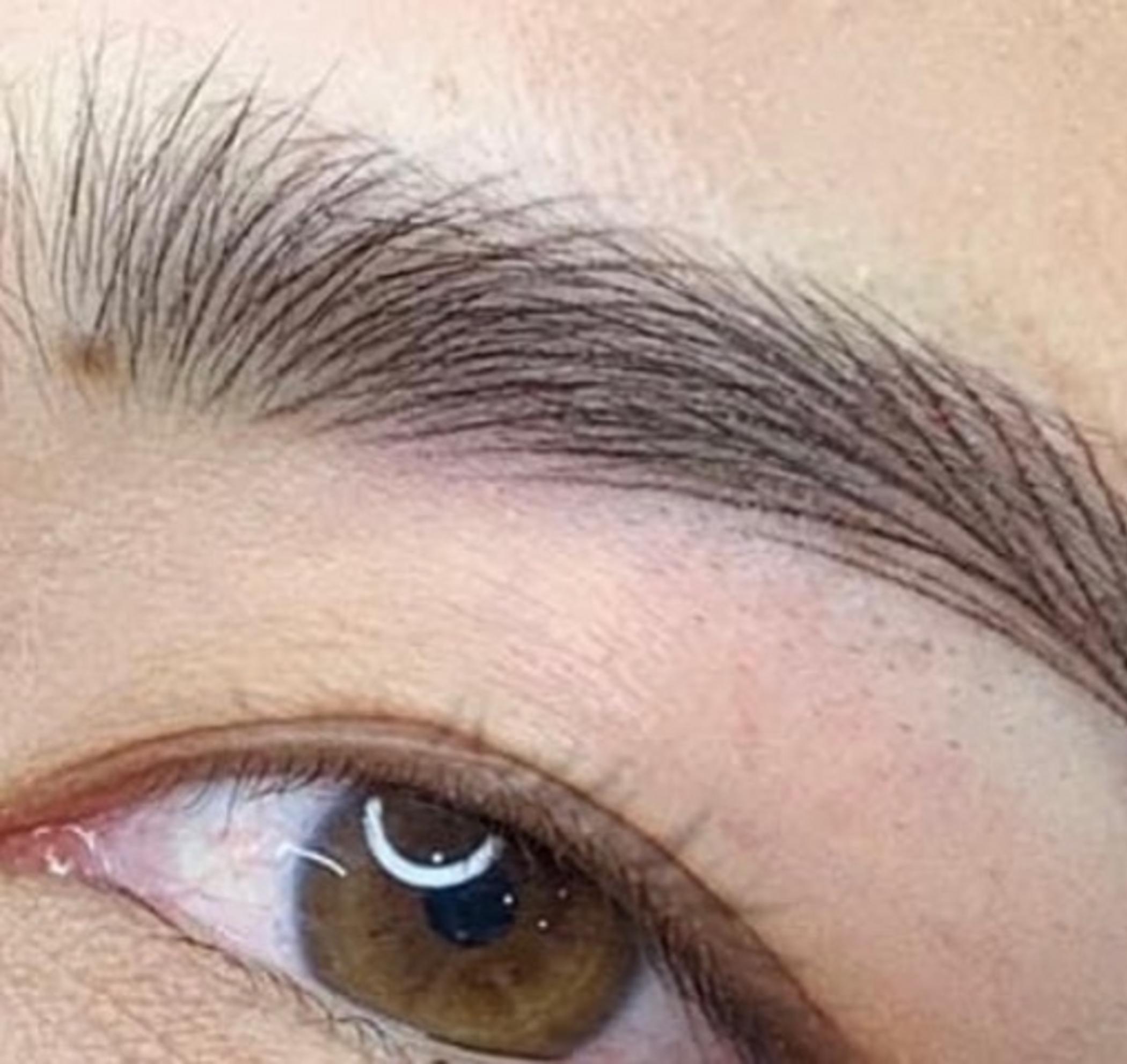 before and after cosmetic eyebrow tattoo